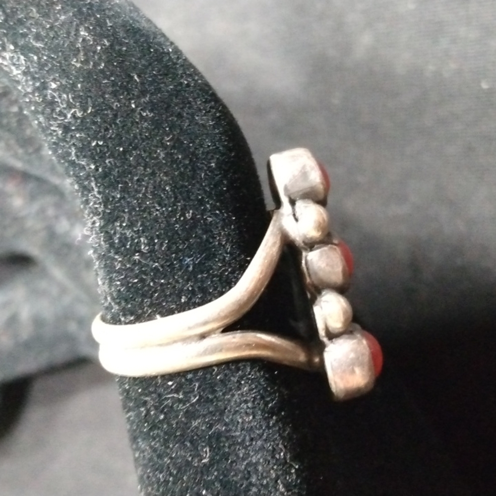 Native American Style Ring - Picture 2 of 4